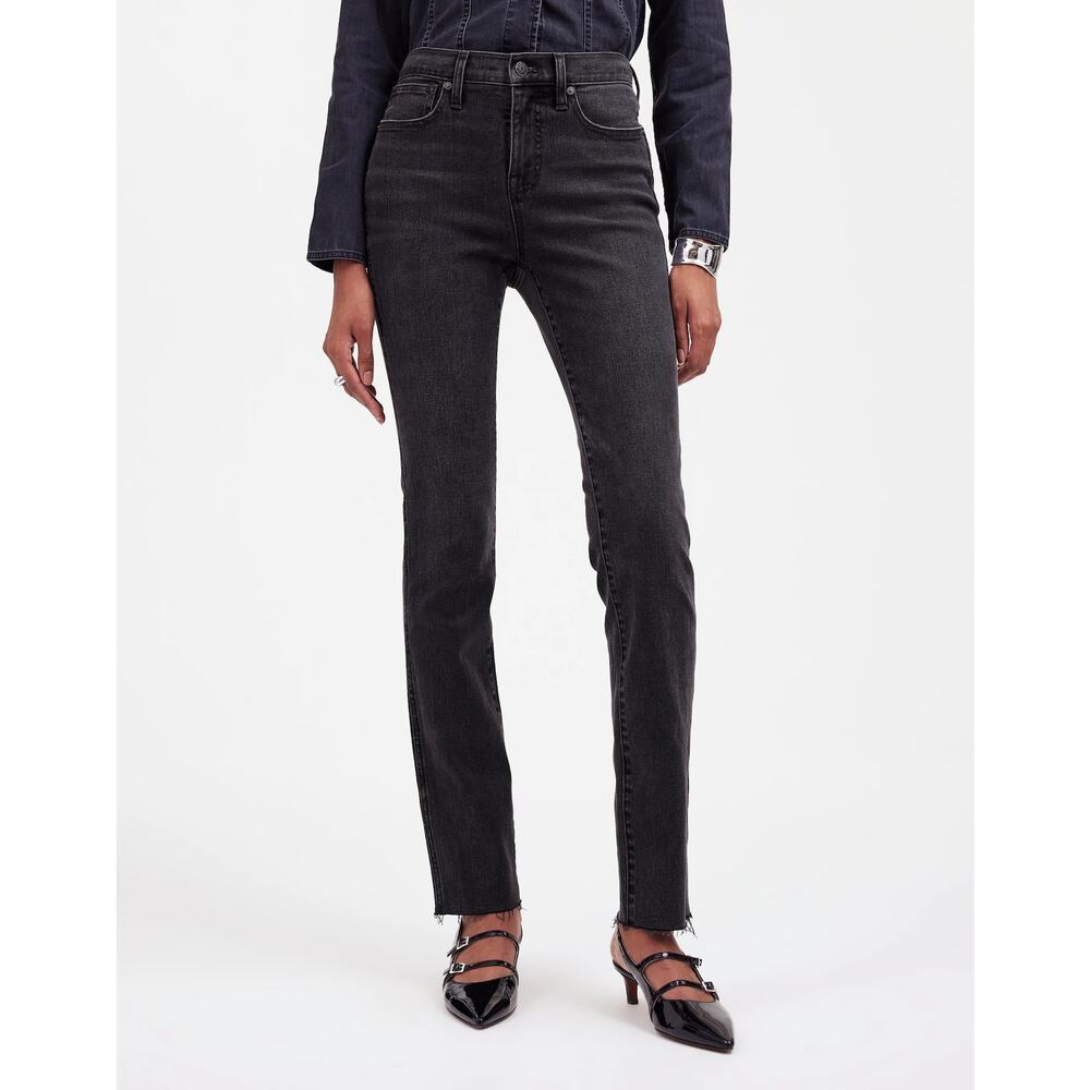 Madewell Women's Stovepipe Jeans Raw Hem Armand Wash in Stretch Black Size 23